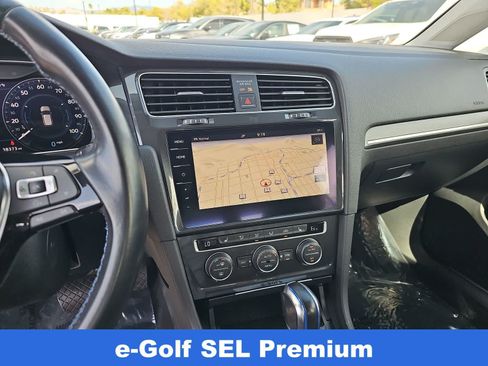 Used 2018 Volkswagen e-Golf SEL Premium w/ Driver Assistance Package FWD image 20