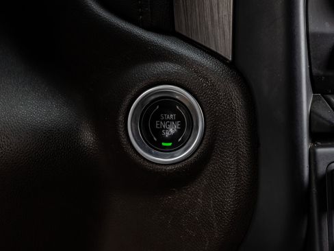 Used 2022 GMC Sierra 2500 Denali w/ Denali Ultimate Package image 23