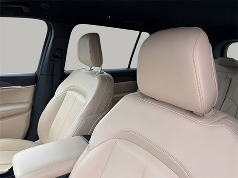 Used 2024 Jeep Grand Cherokee L Limited image 8