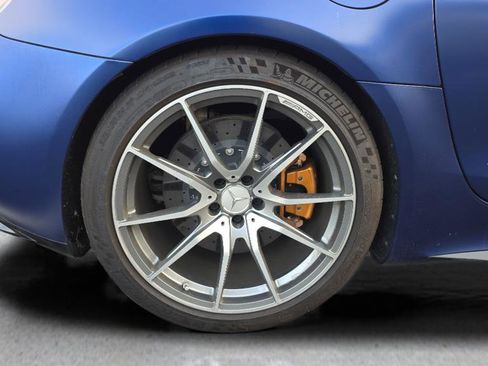 Used 2020 Mercedes-Benz AMG GT R image 16