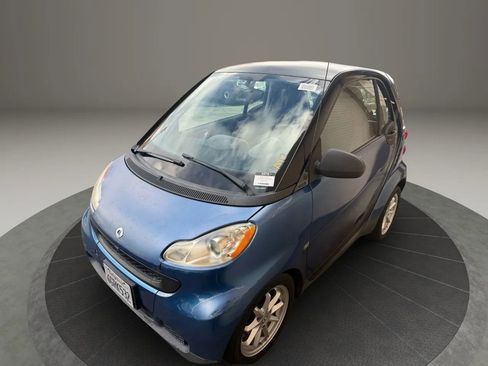 Used 2009 smart fortwo passion image 3