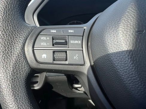 Used 2023 Honda HR-V LX image 16