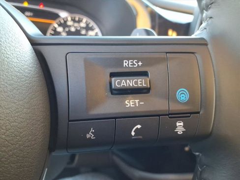 New 2025 Nissan Pathfinder SV image 21