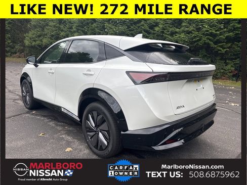 Used 2025 Nissan Ariya AWD image 5