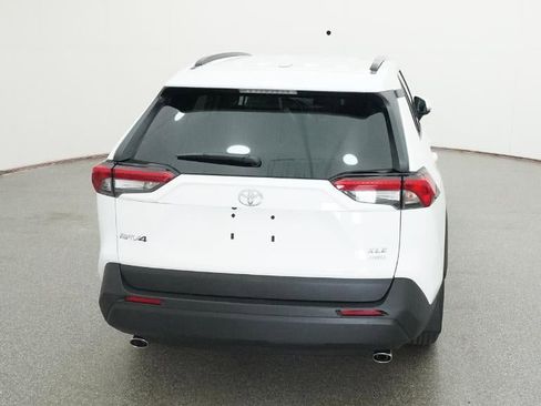 New 2025 Toyota RAV4 XLE image 25
