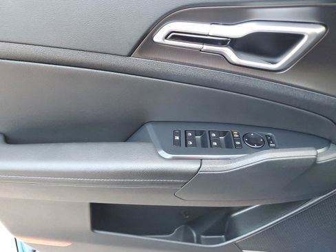 Used 2026 Kia Sportage EX image 14