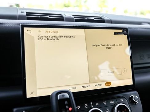 New 2026 Land Rover Defender 110 X-Dynamic SE AWD/4WD image 36