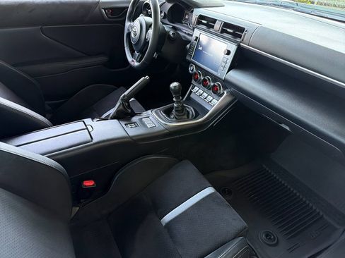 Used 2023 Toyota GR86 Premium RWD image 15
