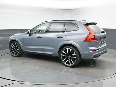 Used 2023 Volvo XC60 B5 Ultimate w/ Climate Package image 7