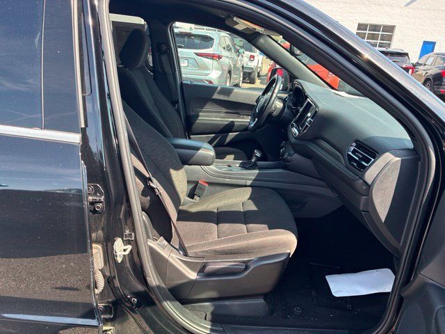Used 2024 Dodge Durango SXT AWD/4WD image 47