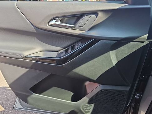 New 2027 Chevrolet Equinox LT FWD image 24