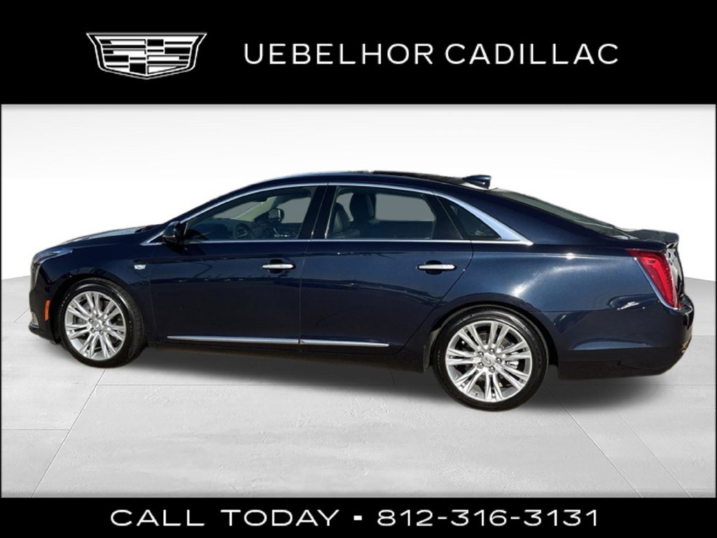 Used 2017 Cadillac XTS Luxury FWD image 3