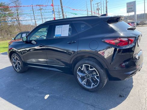 Used 2022 Chevrolet Blazer RS w/ Enhanced Convenience Package image 4