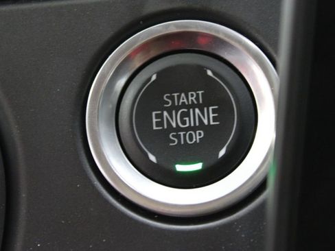 Used 2025 Chevrolet Blazer LT image 29