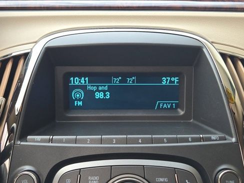 Used 2012 Buick LaCrosse Premium image 15