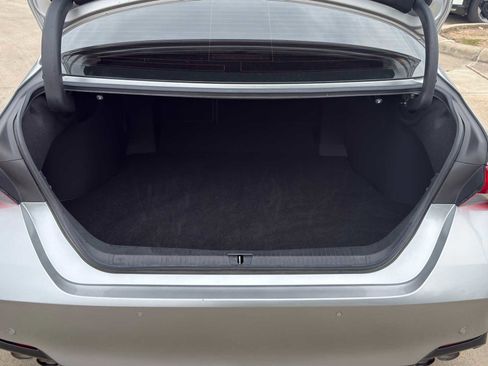 Used 2019 Toyota Avalon Touring w/ Advanced Safety Package FWD image 7