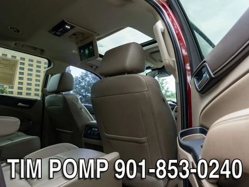 Used 2018 GMC Yukon SLT w/ Premium Edition RWD image 17