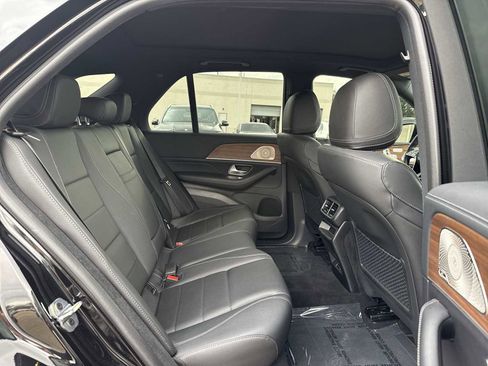 Certified 2024 Mercedes-Benz GLE 450 4MATIC image 19