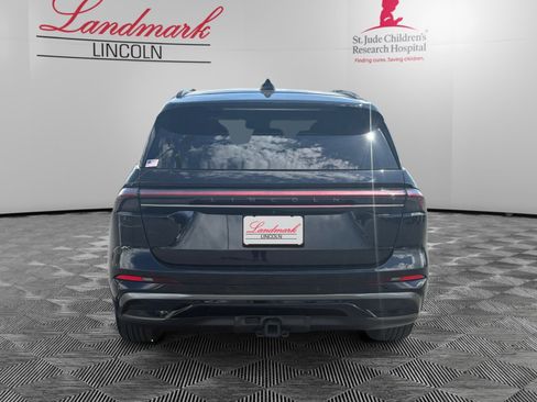 Certified 2024 Lincoln Nautilus Black Label w/ Jet Appearance Package (87T) AWD/4WD image 4
