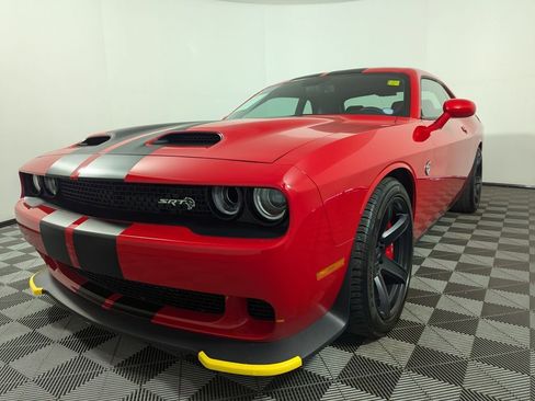 Used 2021 Dodge Challenger SRT Hellcat w/ Plus Package image 49