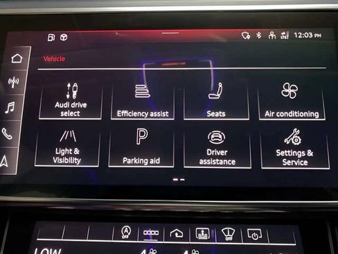 Used 2022 Audi S8 w/ S8 Comfort Plus Package AWD/4WD image 78