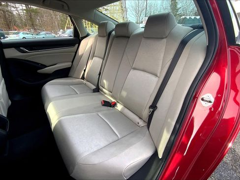 Used 2019 Honda Accord LX image 21