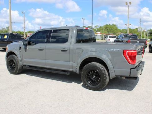 Used 2021 Ford F150 XLT w/ Equipment Group 302A High RWD image 7
