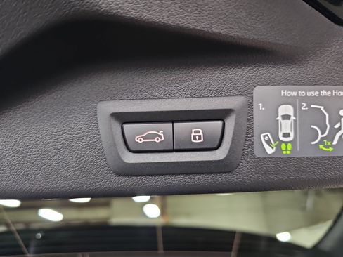 New 2026 BMW X5 xDrive40i w/ M Sport Package image 14