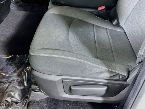 Used 2022 RAM 1500 Classic Warlock w/ Electronics Group AWD/4WD image 18