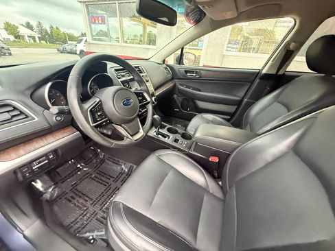 Used 2018 Subaru Outback 2.5i Limited w/ Popular Package #2 AWD/4WD image 9