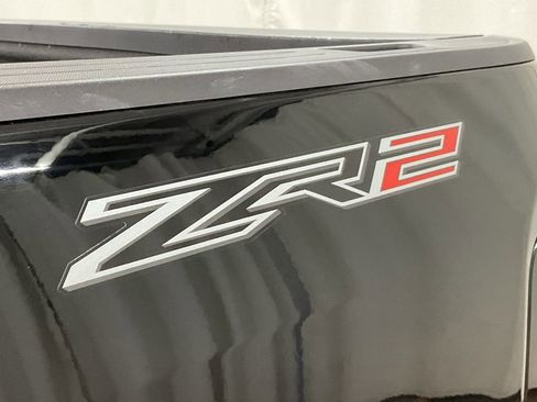Used 2018 Chevrolet Colorado ZR2 AWD/4WD image 23