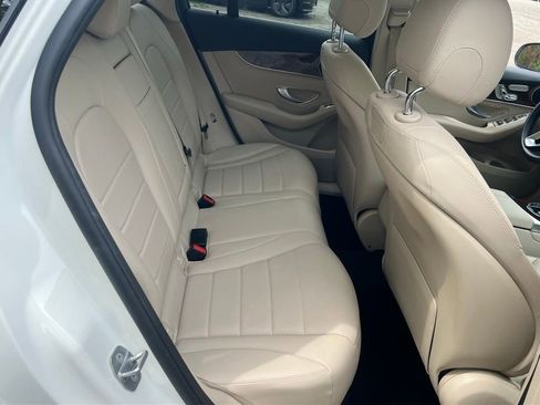 Used 2018 Mercedes-Benz GLC 300 image 18