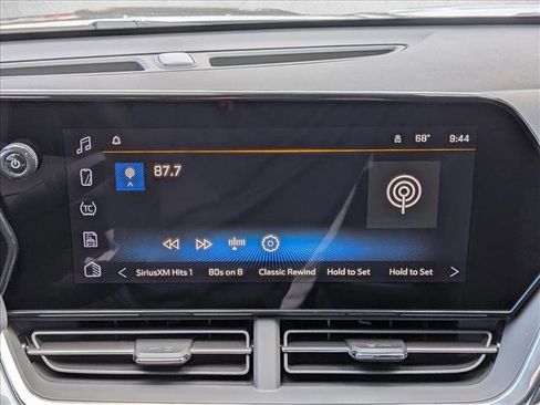 New 2026 Chevrolet Trax LT w/ Driver Confidence Package image 11