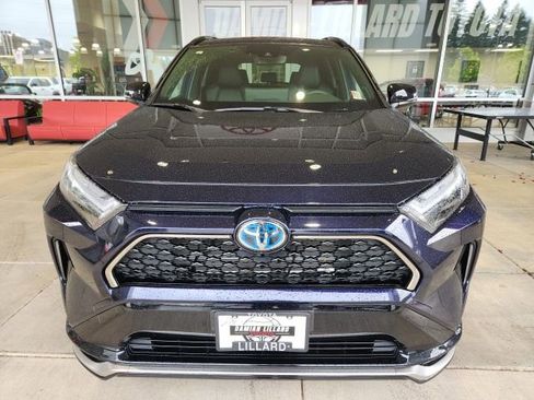 Certified 2024 Toyota RAV4 XSE w/ Weather Package AWD/4WD image 5
