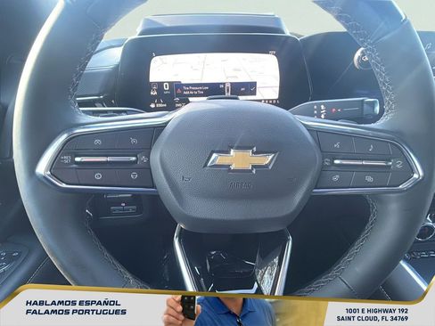 New 2026 Chevrolet Suburban Premier AWD/4WD image 15