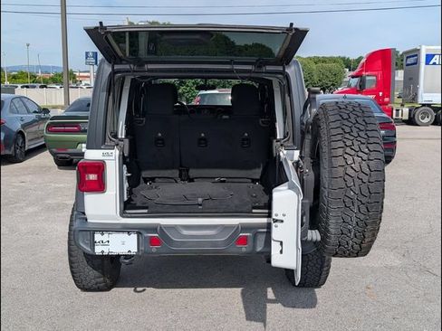 Used 2020 Jeep Wrangler Unlimited Sport S AWD/4WD image 19