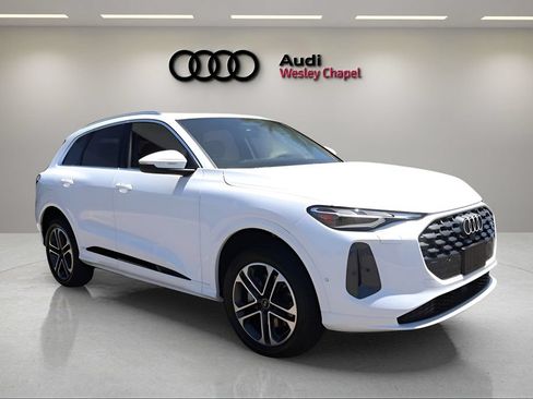 New 2026 Audi Q5 Premium w/ Convenience Package AWD/4WD image 7