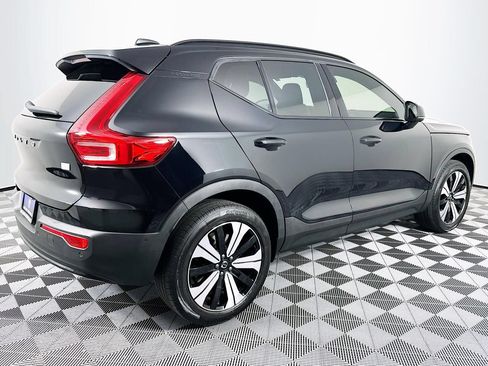 Used 2023 Volvo XC40 Recharge Plus AWD/4WD image 25