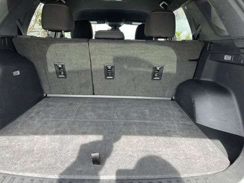 Used 2025 Chevrolet Equinox LT image 31