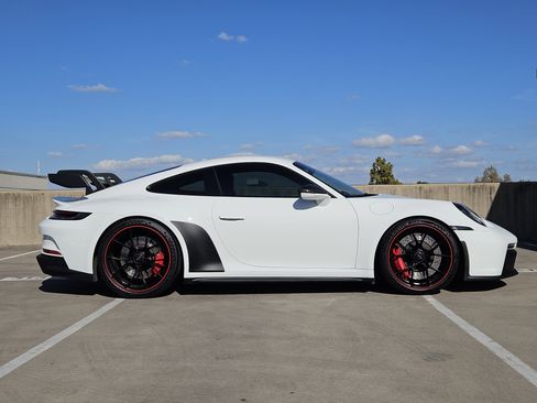 Certified 2022 Porsche 911 GT3 image 9
