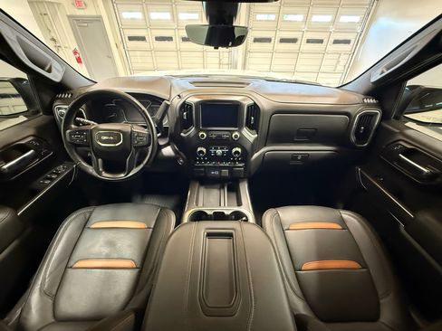 Used 2020 GMC Sierra 1500 AT4 w/ AT4 Premium Package image 25