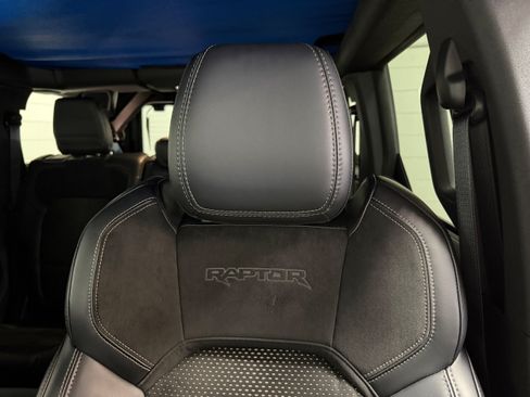 Certified 2024 Ford Bronco Raptor w/ Interior Carbon Fiber Pack 6 AWD/4WD image 11