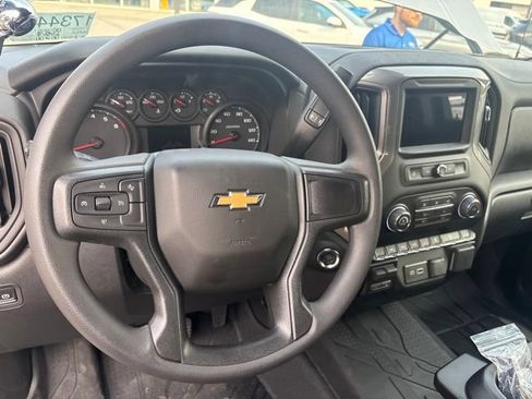 Used 2026 Chevrolet Silverado 1500 W/T w/ Police Pursuit Package AWD/4WD image 12