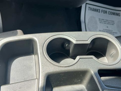 Used 2024 GMC Sierra 1500 SLT image 23