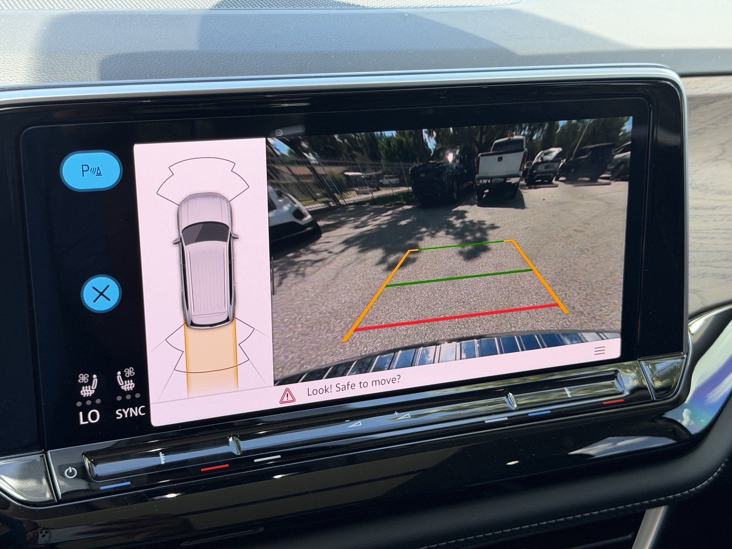 New 2026 Volkswagen Atlas SE FWD image 28