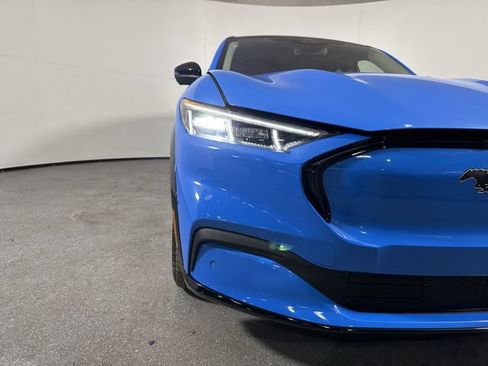 Used 2022 Ford Mustang Mach-E Premium image 28