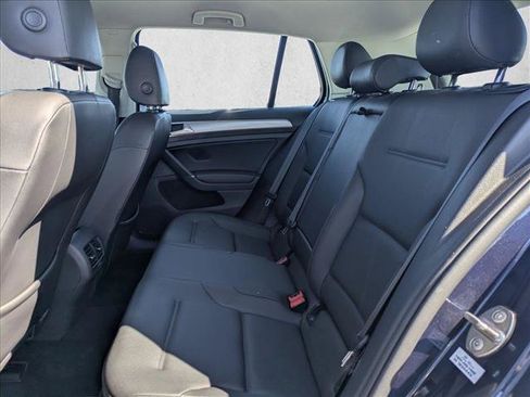 Used 2015 Volkswagen e-Golf SEL Premium FWD image 18