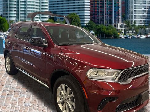 Used 2023 Dodge Durango SXT RWD image 2