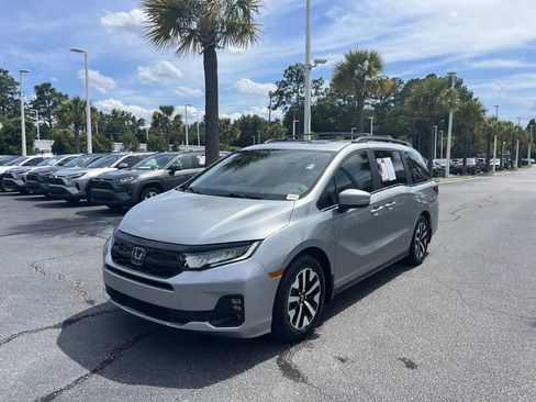 Used 2025 Honda Odyssey EX-L image 5