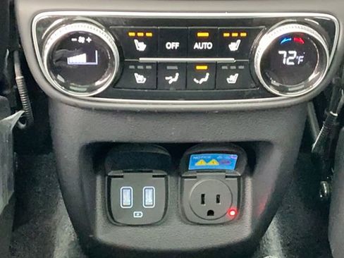 Used 2024 Genesis GV80 3.5T w/ Prestige Package image 15